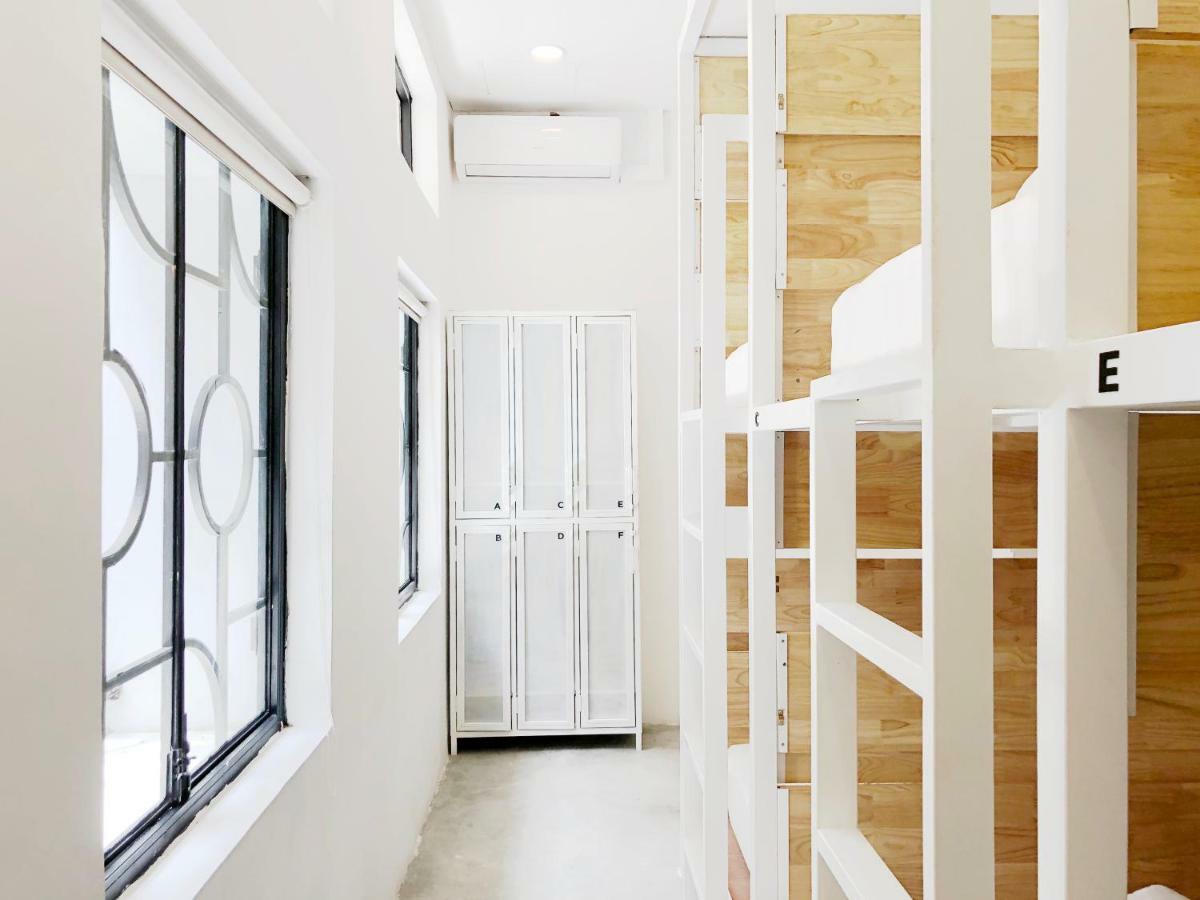 Hood Hostel Γιανγκόν Εξωτερικό φωτογραφία