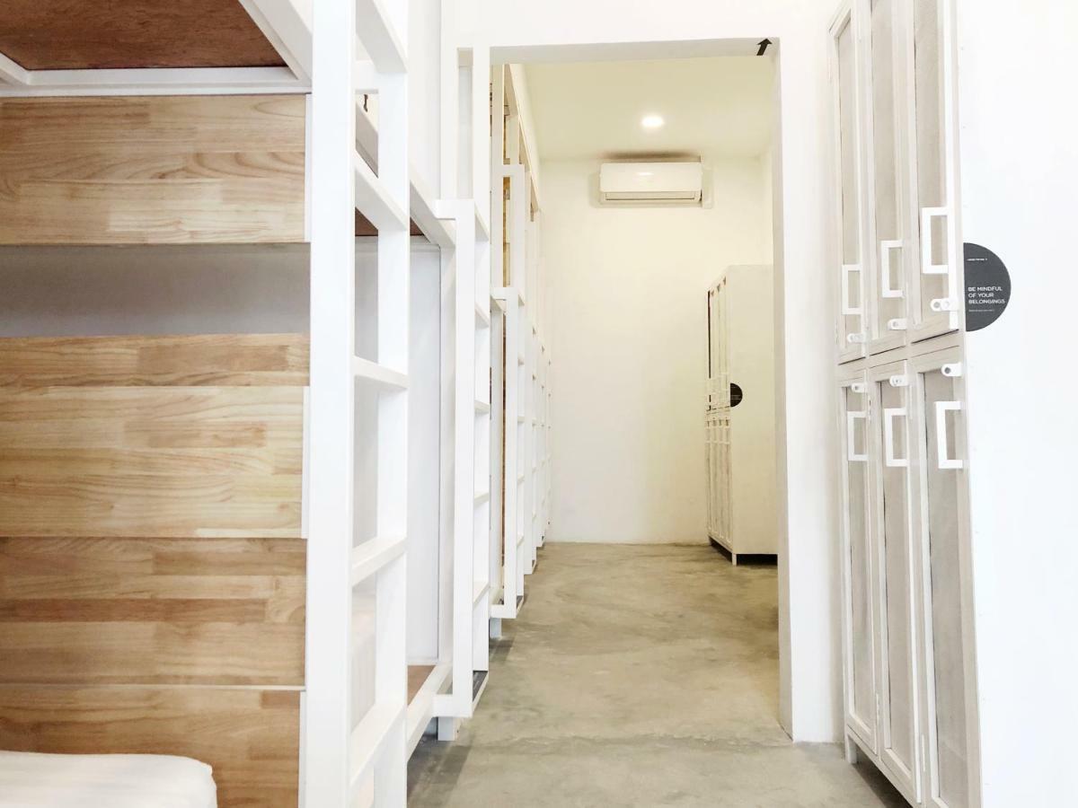 Hood Hostel Γιανγκόν Εξωτερικό φωτογραφία