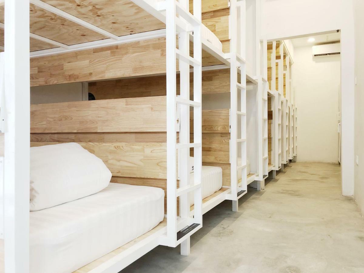 Hood Hostel Γιανγκόν Εξωτερικό φωτογραφία