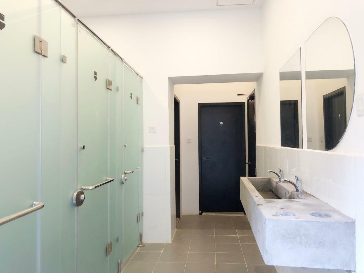 Hood Hostel Γιανγκόν Εξωτερικό φωτογραφία